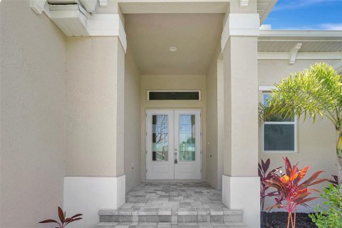 Villa ou maison à vendre à Port Charlotte, Floride: 4 chambres, 209.31 m2 № 1533287 - photo 5