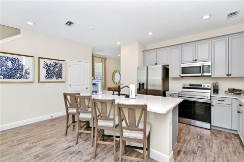 Adosado en venta en Kissimmee, Florida, 4 dormitorios, 159.05 m2 № 2101575 - foto 9