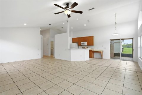 Villa ou maison à louer à Kissimmee, Floride: 3 chambres, 167.78 m2 № 2396954 - photo 20