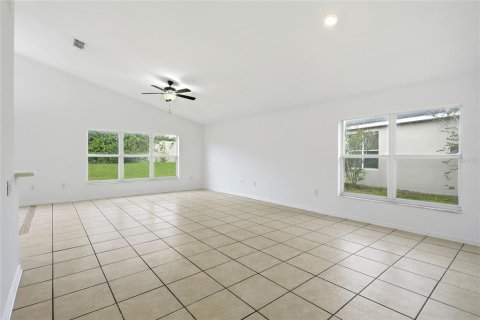 Villa ou maison à louer à Kissimmee, Floride: 3 chambres, 167.78 m2 № 2396954 - photo 18