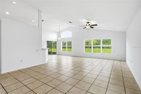 Villa ou maison à louer à Kissimmee, Floride: 3 chambres, 167.78 m2 № 2396954 - photo 19