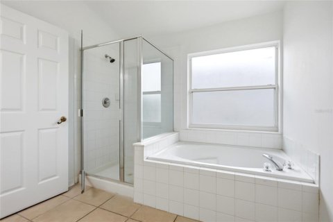 Villa ou maison à louer à Kissimmee, Floride: 3 chambres, 167.78 m2 № 2396954 - photo 13