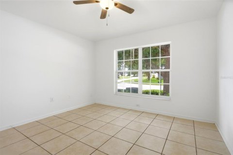 Villa ou maison à louer à Kissimmee, Floride: 3 chambres, 167.78 m2 № 2396954 - photo 4