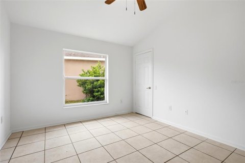 Villa ou maison à louer à Kissimmee, Floride: 3 chambres, 167.78 m2 № 2396954 - photo 5