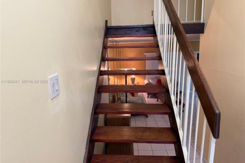 Снять в аренду кондоминиум в Майами, Флорида 3 спальни, 122.07м2, № 1990059 - фото 6