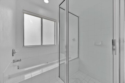 Townhouse in Davenport, Florida 2 bedrooms, 92.9 sq.m. № 1514198 - photo 10