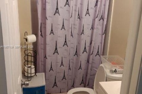 Купить виллу или дом в Лихай-Эйкерс, Флорида 3 спальни, № 1995014 - фото 9