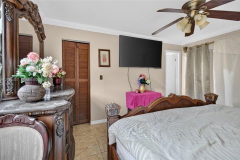 Villa ou maison à vendre à Miramar, Floride: 3 chambres, 194.54 m2 № 2387824 - photo 23