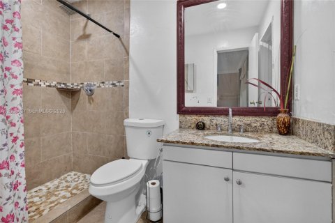 Villa ou maison à vendre à Miramar, Floride: 3 chambres, 194.54 m2 № 2387824 - photo 24