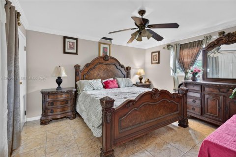 Villa ou maison à vendre à Miramar, Floride: 3 chambres, 194.54 m2 № 2387824 - photo 21