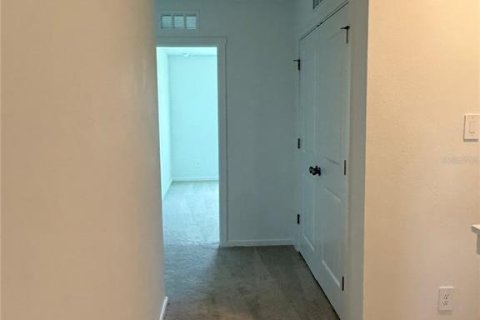 Touwnhouse à louer à Winter Haven, Floride: 3 chambres, 132.2 m2 № 2410543 - photo 12