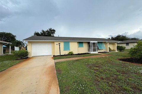 Villa ou maison à Port Charlotte, Floride 2 chambres, 111.48 m2 № 2321248