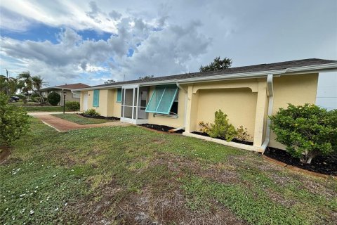 Villa ou maison à vendre à Port Charlotte, Floride: 2 chambres, 111.48 m2 № 2321248 - photo 16