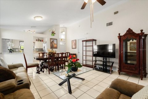 Villa ou maison à vendre à Orlando, Floride: 4 chambres, 130.06 m2 № 1778140 - photo 7
