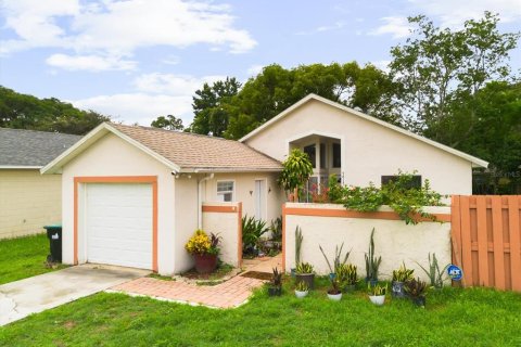 Villa ou maison à vendre à Orlando, Floride: 4 chambres, 130.06 m2 № 1778140 - photo 2
