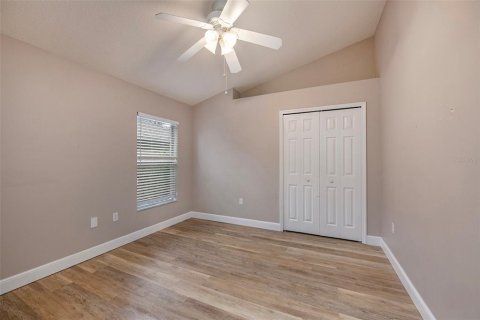 Villa ou maison à vendre à Palm Harbor, Floride: 4 chambres, 232.16 m2 № 2358905 - photo 15
