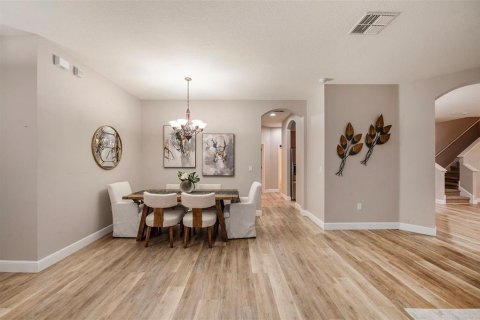 Villa ou maison à vendre à Palm Harbor, Floride: 4 chambres, 232.16 m2 № 2358905 - photo 6