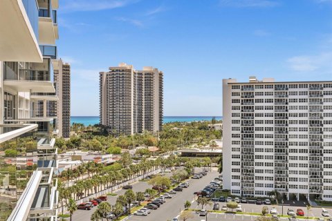 Condo in Fort Lauderdale, Florida, 2 bedrooms  № 2413361 - photo 26
