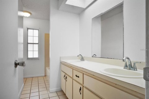 Villa ou maison à louer à Ocala, Floride: 3 chambres, 173.17 m2 № 1858234 - photo 7