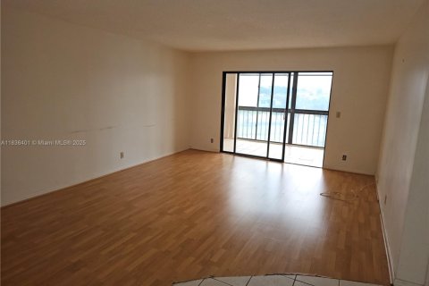 Купить кондоминиум в Делрей-Бич, Флорида 2 спальни, 113.34м2, № 1937059 - фото 8