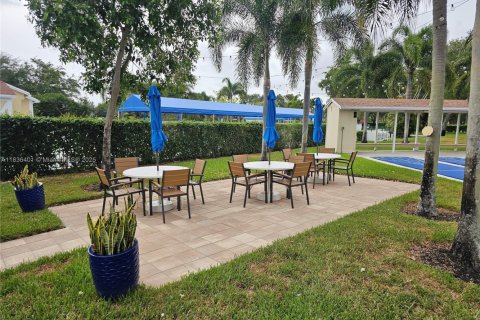 Купить кондоминиум в Делрей-Бич, Флорида 2 спальни, 113.34м2, № 1937059 - фото 13