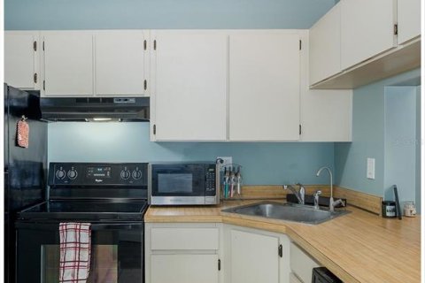 Купить кондоминиум в Тарпон-Спрингс, Флорида 5 комнат, 90.95м2, № 2101306 - фото 14