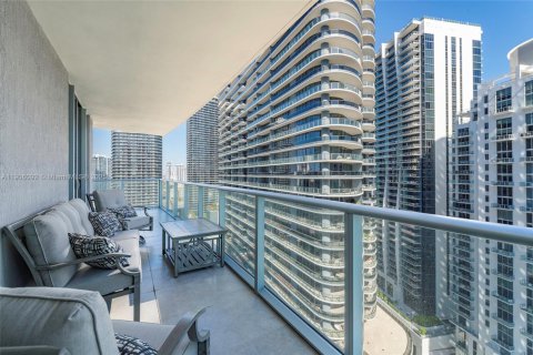 Купить кондоминиум в Майами, Флорида 2 спальни, 108.23м2, № 2012435 - фото 19