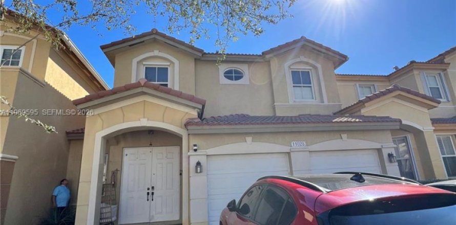 Villa ou maison à Doral, Floride 3 chambres, 153.38 m2 № 2030324