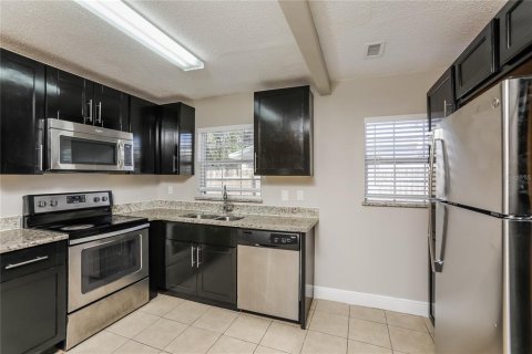 Casa en alquiler en Ocoee, Florida, 4 dormitorios, 122.07 m2 № 1796551 - foto 4