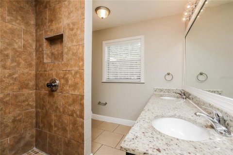 Casa en alquiler en Ocoee, Florida, 4 dormitorios, 122.07 m2 № 1796551 - foto 13