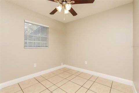 Casa en alquiler en Ocoee, Florida, 4 dormitorios, 122.07 m2 № 1796551 - foto 8