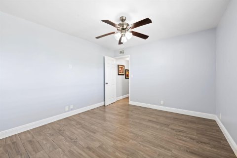 Copropriété à vendre à Coral Springs, Floride: 2 chambres, 111.11 m2 № 2084507 - photo 15