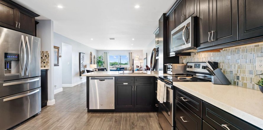 Condo à Coral Springs, Floride, 2 chambres  № 2084507