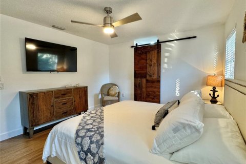 Villa ou maison à louer à Bradenton, Floride: 3 chambres, 179.95 m2 № 2258653 - photo 11