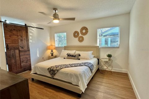 Villa ou maison à louer à Bradenton, Floride: 3 chambres, 179.95 m2 № 2258653 - photo 7