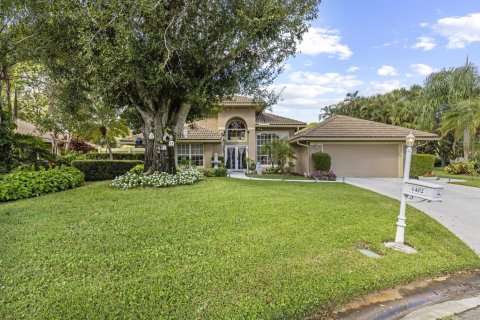 House in Port St. Lucie, Florida 4 bedrooms, 232.35 sq.m. № 2083051 - photo 3