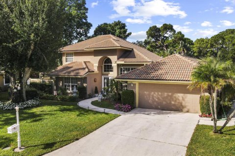 House in Port St. Lucie, Florida 4 bedrooms, 232.35 sq.m. № 2083051 - photo 14