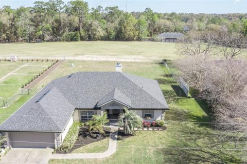 Villa ou maison à vendre à Keystone Heights, Floride: 4 chambres, 214.6 m2 № 2427583 - photo 5