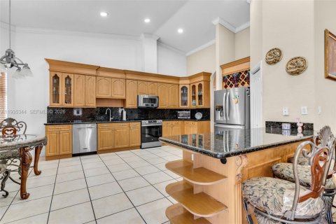 Купить виллу или дом в Майами, Флорида 4 спальни, 283.72м2, № 2088480 - фото 14