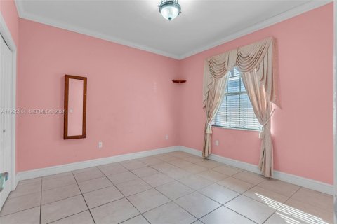 Купить виллу или дом в Майами, Флорида 4 спальни, 283.72м2, № 2088480 - фото 24
