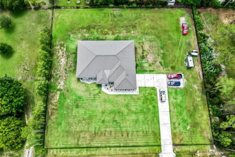 Casa en venta en Jupiter, Florida, 5 dormitorios, 256.97 m2 № 1992168 - foto 25