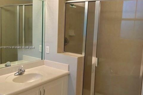 Touwnhouse à louer à Doral, Floride: 4 chambres, 196.77 m2 № 1897629 - photo 6