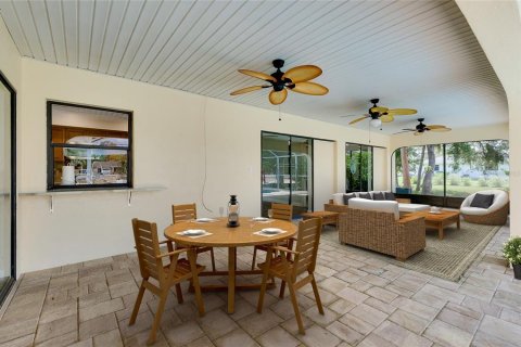 Villa ou maison à vendre à Port Charlotte, Floride: 3 chambres, 157.93 m2 № 1799813 - photo 17