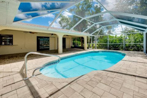 Villa ou maison à vendre à Port Charlotte, Floride: 3 chambres, 157.93 m2 № 1799813 - photo 14