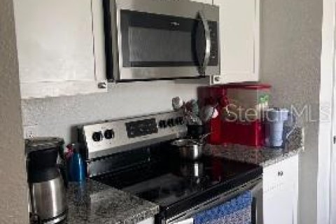 Apartamento en alquiler en Tampa, Florida, 2 dormitorios, 90.49 m2 № 2123118 - foto 8