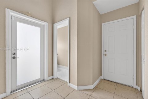 Villa ou maison à vendre à Cutler Bay, Floride: 3 chambres, 162.49 m2 № 2049360 - photo 7