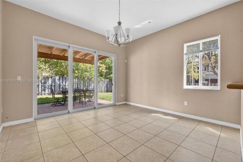 Villa ou maison à vendre à Cutler Bay, Floride: 3 chambres, 162.49 m2 № 2049360 - photo 26
