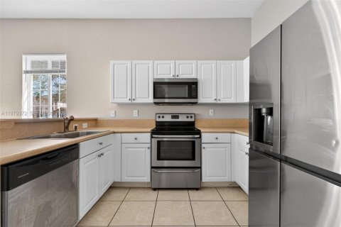 Villa ou maison à vendre à Cutler Bay, Floride: 3 chambres, 162.49 m2 № 2049360 - photo 22