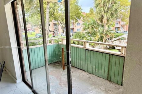 Снять в аренду квартиру в Хайалиа, Флорида 2 спальни, 99.41м2, № 2003801 - фото 10