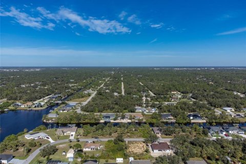 Land in Port Charlotte, Florida № 885557 - photo 7